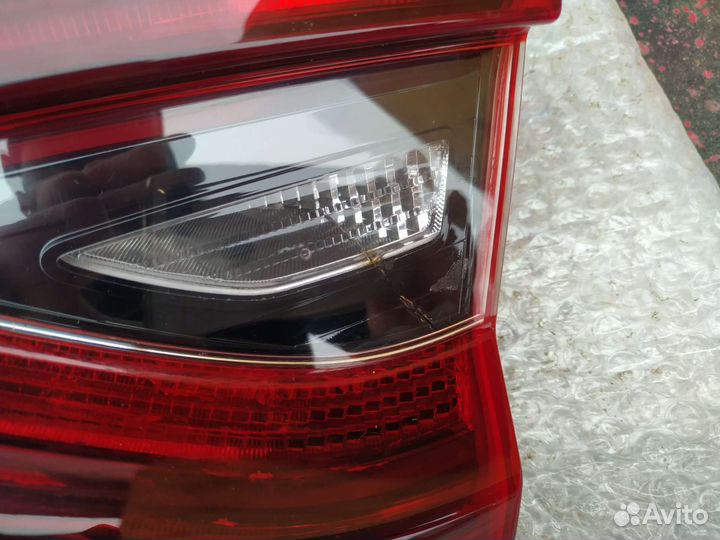 Фонарь центральный Kia Stinger Led Оригинал