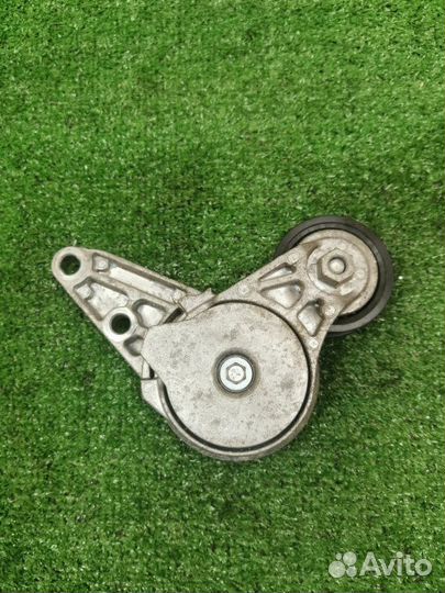 Натяжитель ремня генератора Ford Mondeo 5 1.5