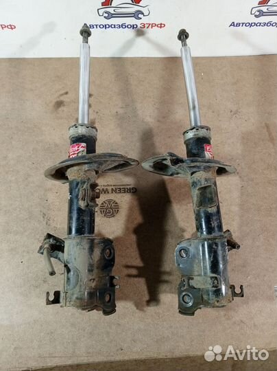 Амортизатор подвески Nissan Teana