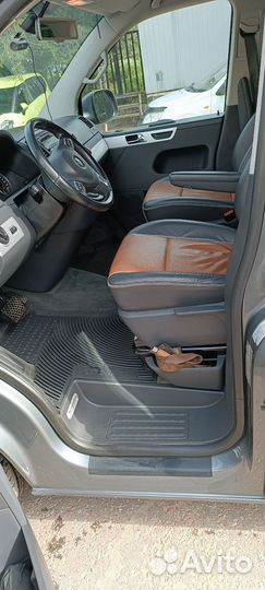 Volkswagen Multivan 2.0 AMT, 2015, 150 000 км