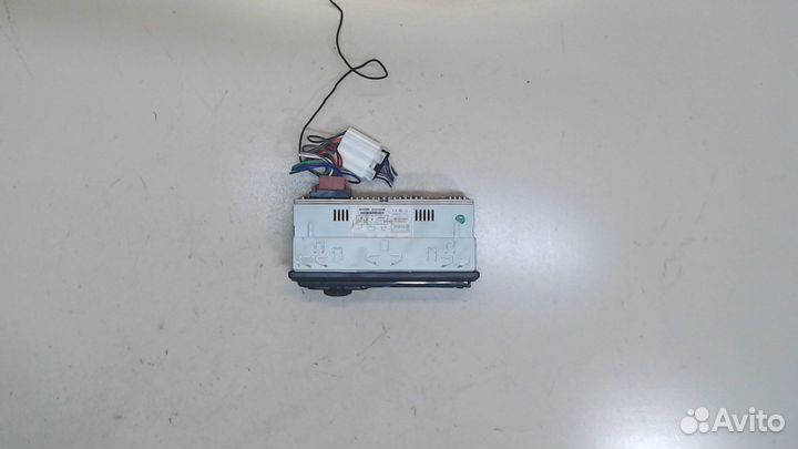 Магнитола Mitsubishi Pajero / Montero, 2005