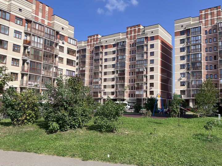 Квартира-студия, 30,6 м², 1/9 эт.