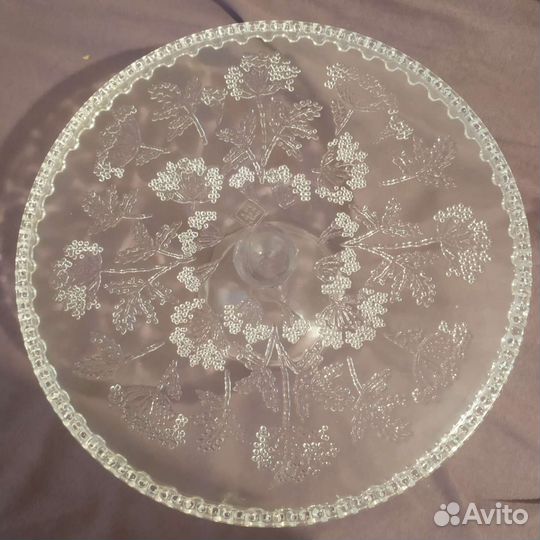 Подставка под торт