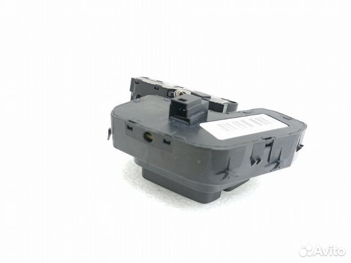 Блок управления сиденьем передний левый