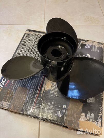 Гребной винт Mercury Black Max