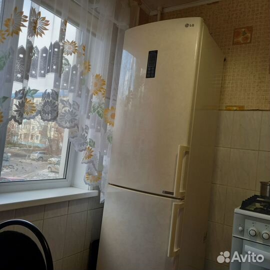 Холодильник бу lg