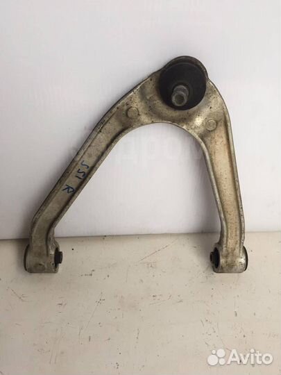 Рычаг верхний передний правый на Infiniti Fx/QX70
