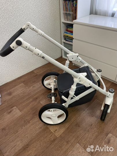 Коляска 2 в 1 Bexa cube