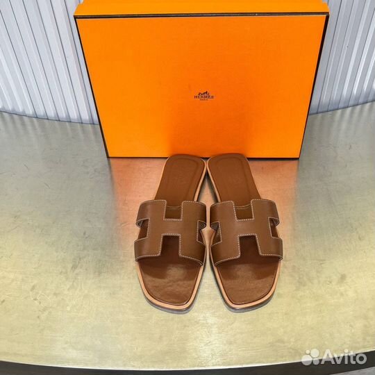 Шлёпанцы Hermes