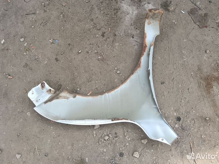 Крыло левое Lifan X60