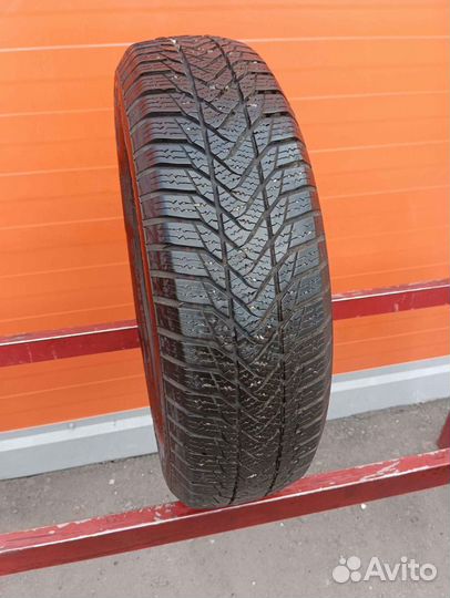 Esa-Tecar Supergrip Pro 195/65 R15 89T