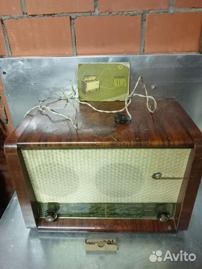 Радиоприемник ламповый Вэф 