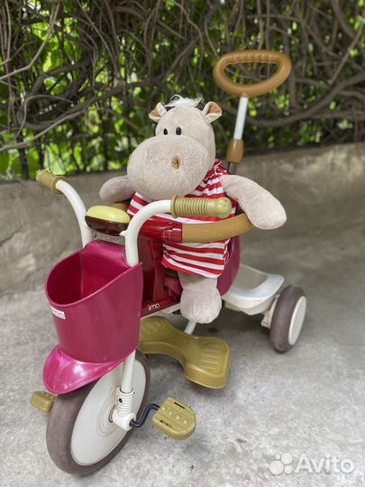 Трехколесный велосипед с родительской ручкой