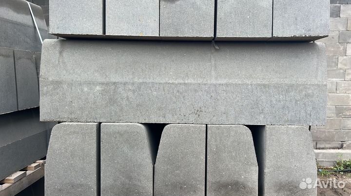 Бордюр от производителя в наличии