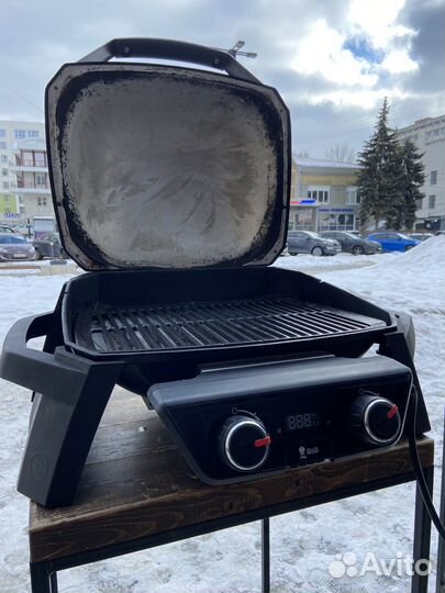 Электрический гриль Weber Puls 2000