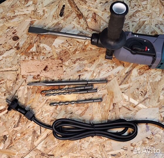 Перфоратор makita 2470