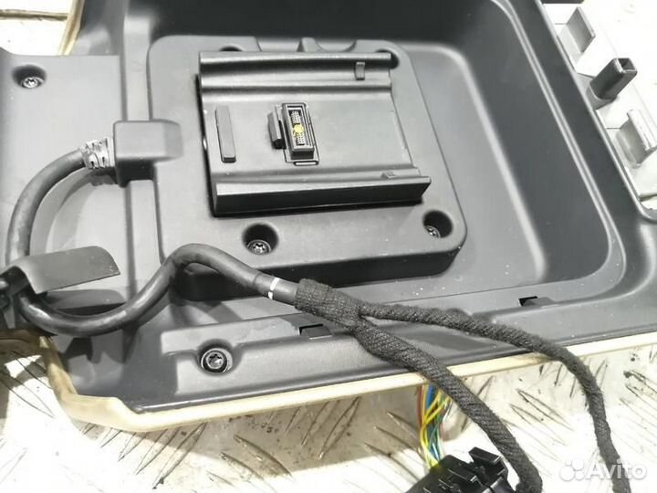 Подлокотник Range Rover Sport 1, L320