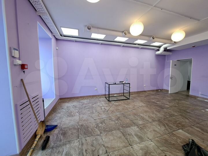 Кофейня, Коктейли Сувениры у Московского в-а 36 м²