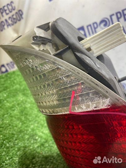 Фонарь задний правый Bmw X5 кроссовер M57 (3000CC