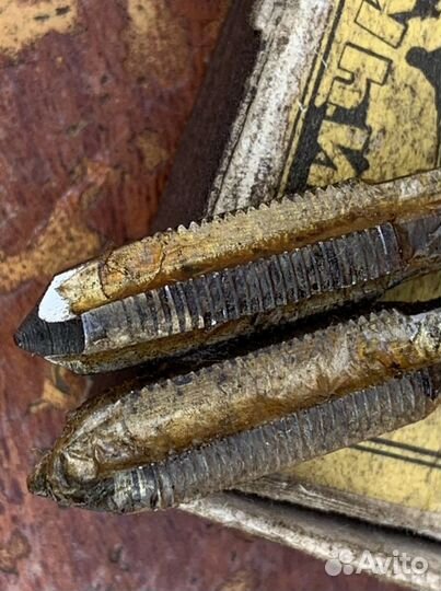 Метчики СССР м 8 шаг резьбы 0,75