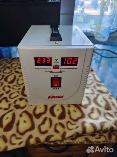 Понижающий трансформатор 220 на 100-120в,1500вт