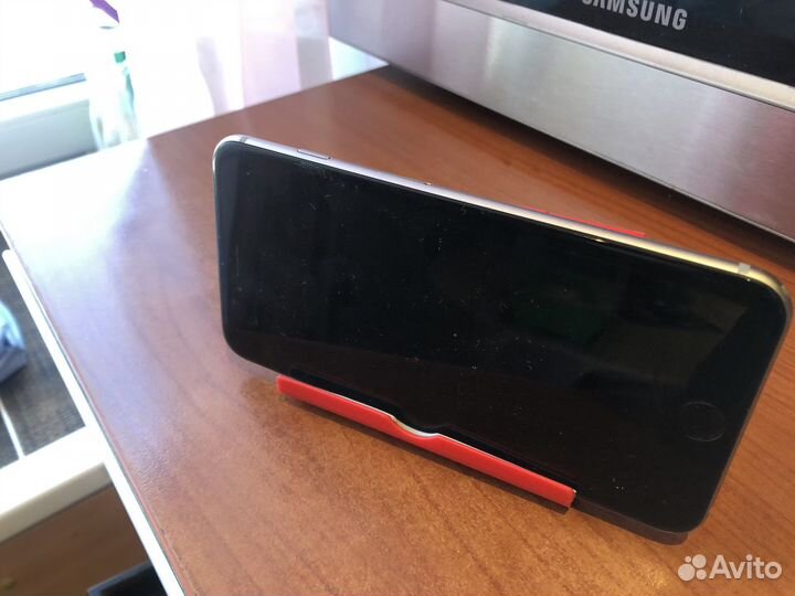 Подставка для телефона и планшета