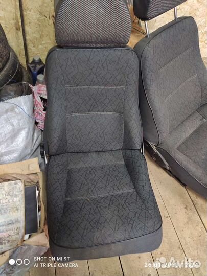 Передние сиденья ваз 2114