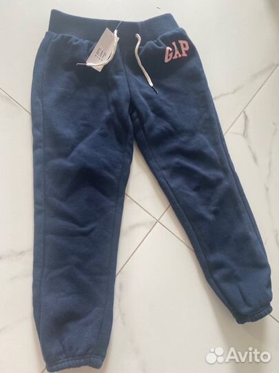 Костюм GAP новый 110 см (4-5 лет) оригинал