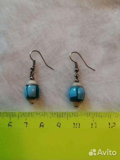 Сережки голубые с белым