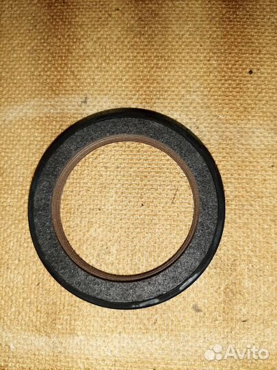 Передний сальник коленвала