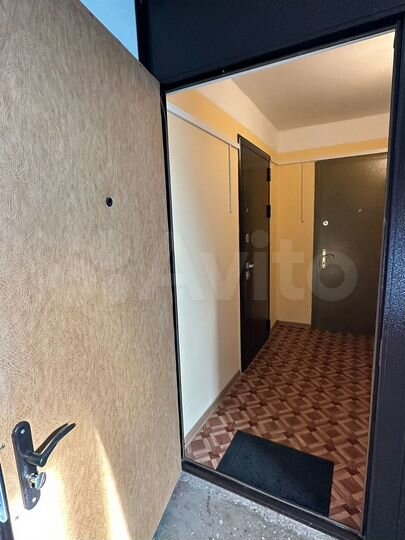 2-к. квартира, 50 м², 3/9 эт.