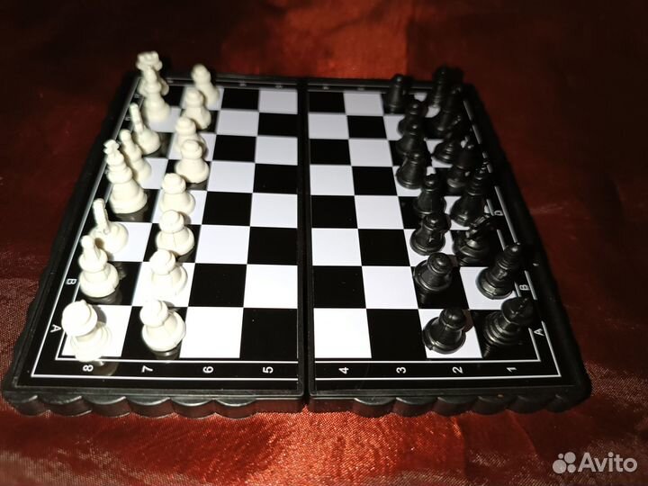 Шахматы дорожные походные карманые
