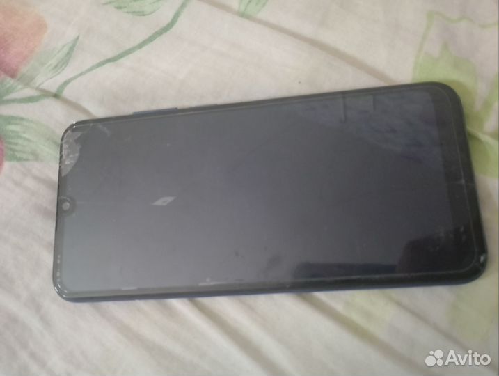 Планшет и телефон