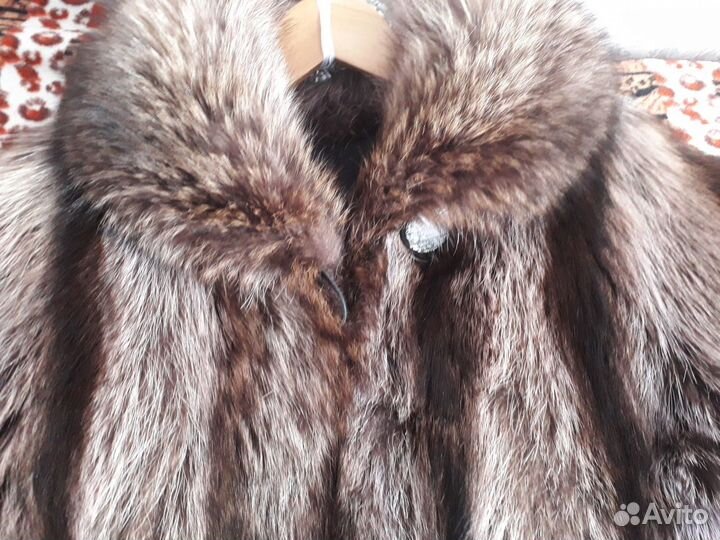 Шуба из енота