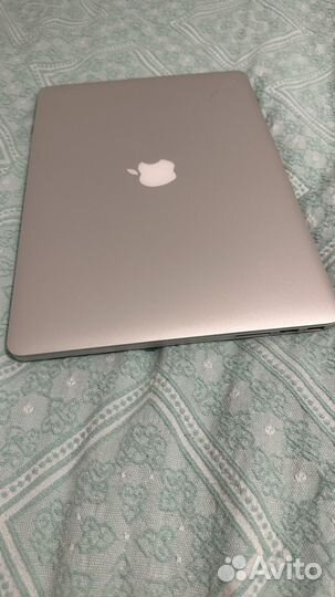 Apple MacBook Pro 15 mid 2015 16 gb i7 512 gb