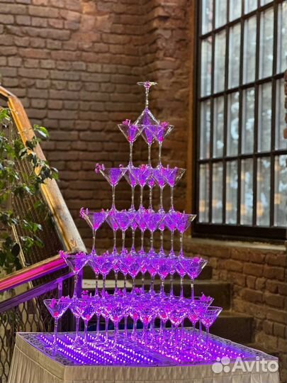 Пирамиды из бокалов.Выездные бары