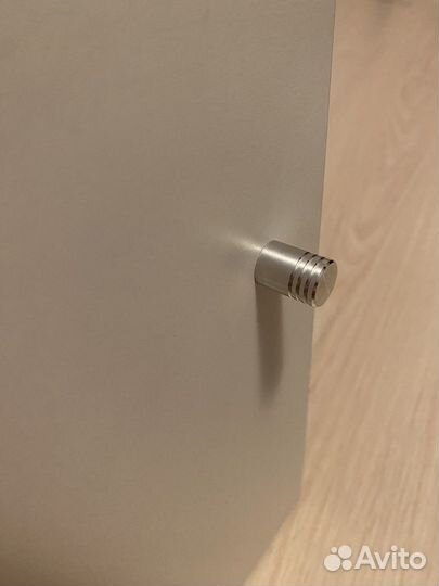 Вставка с дверцей для стелажа kallax