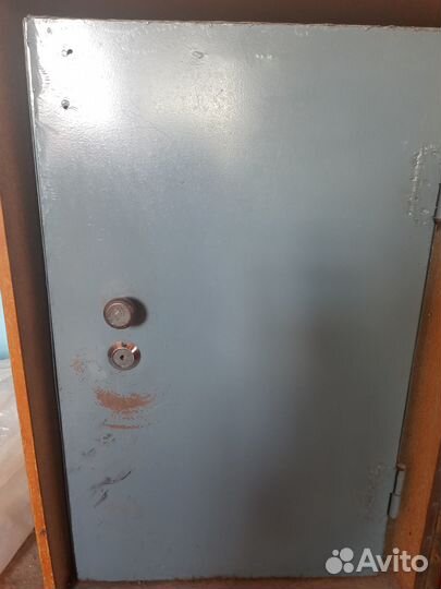 Сейф металлический для документов