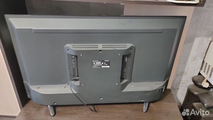 Телевизор smart tv 40