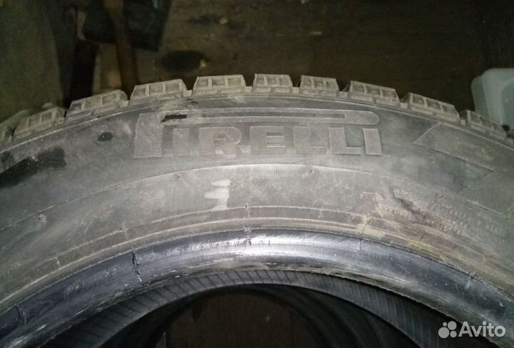 Pirelli Ice Zero 185/60 R15