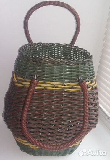 Хозяйственно-бытовая корзина