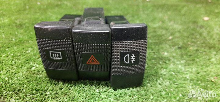 Кнопка Kia Sephia 2 седан 1.6 2003