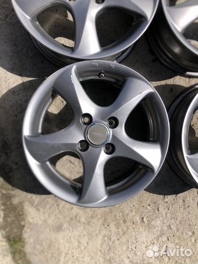 Литье Bridgestone Toprun R14 J5.5 4x100