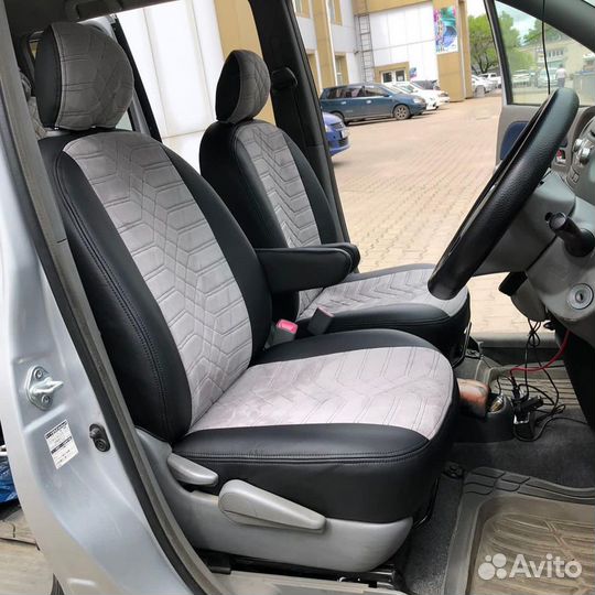 Авточехлы из экокожи toyota sienta