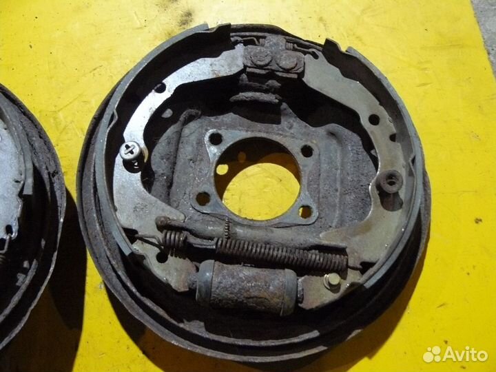 Опорный щит для Mitsubishi Galant 8 USA