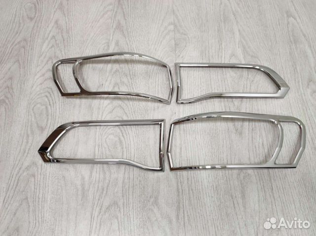 Окантовки задних фонарей хром Jeep grand Cherokee
