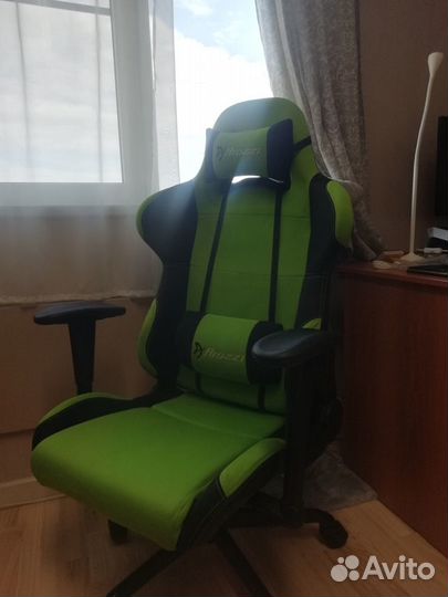 Игровое компьютерное кресло Arozzi Torretta