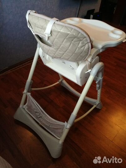 Детский стульчик для кормления Happy Baby