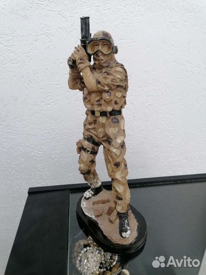 Статуэтка, фигурка Солдат, воин