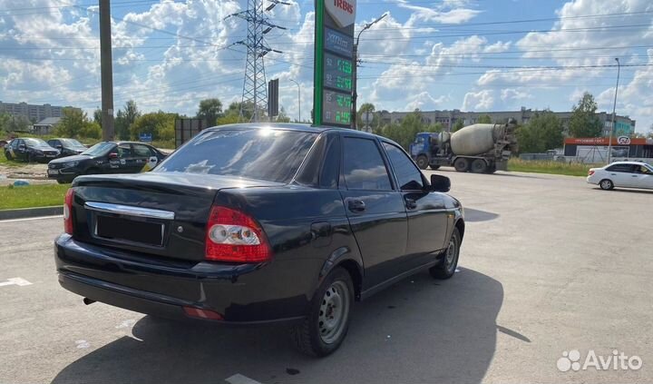 LADA Priora 1.6 МТ, 2011, 180 000 км